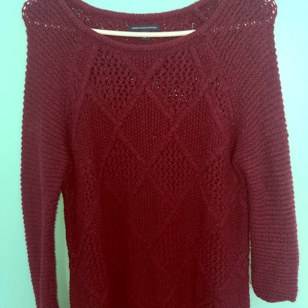 Burgundy American eagle sweater
